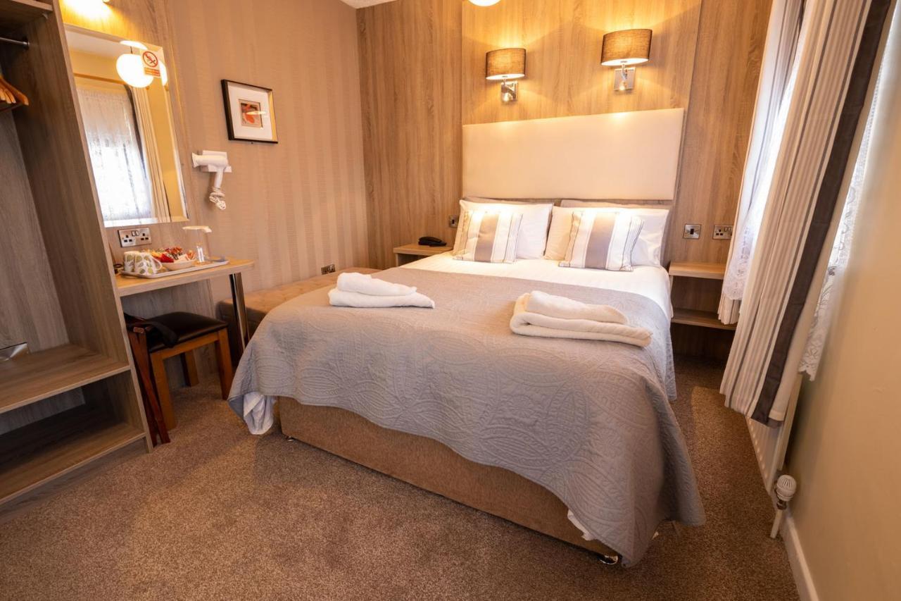 Station House Bed & Breakfast Ennistimon Dış mekan fotoğraf